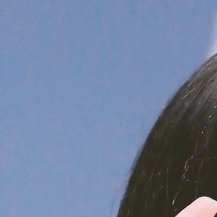 A moment captured by Arin (OH MY GIRL)'s fan