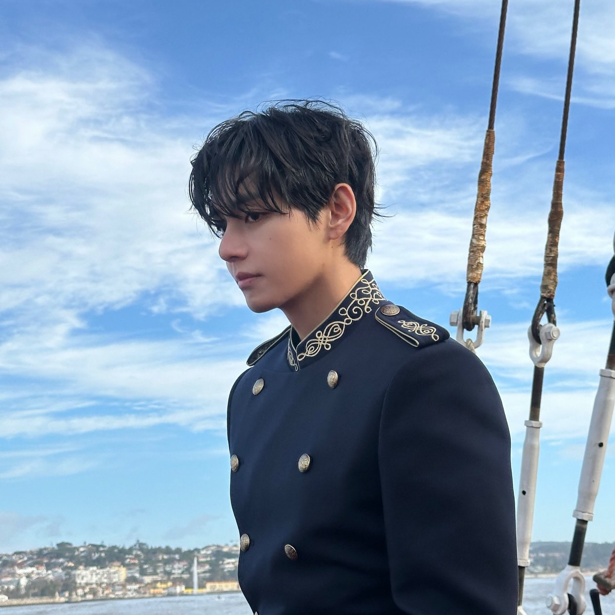 Latest photo of V (BTS)