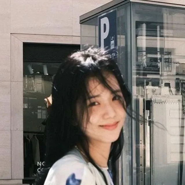 Momen yang diabadikan oleh penggemar Jisoo (BLACKPINK)
