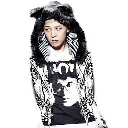 Recent activity shot of G-DRAGON (BIGBANG)
