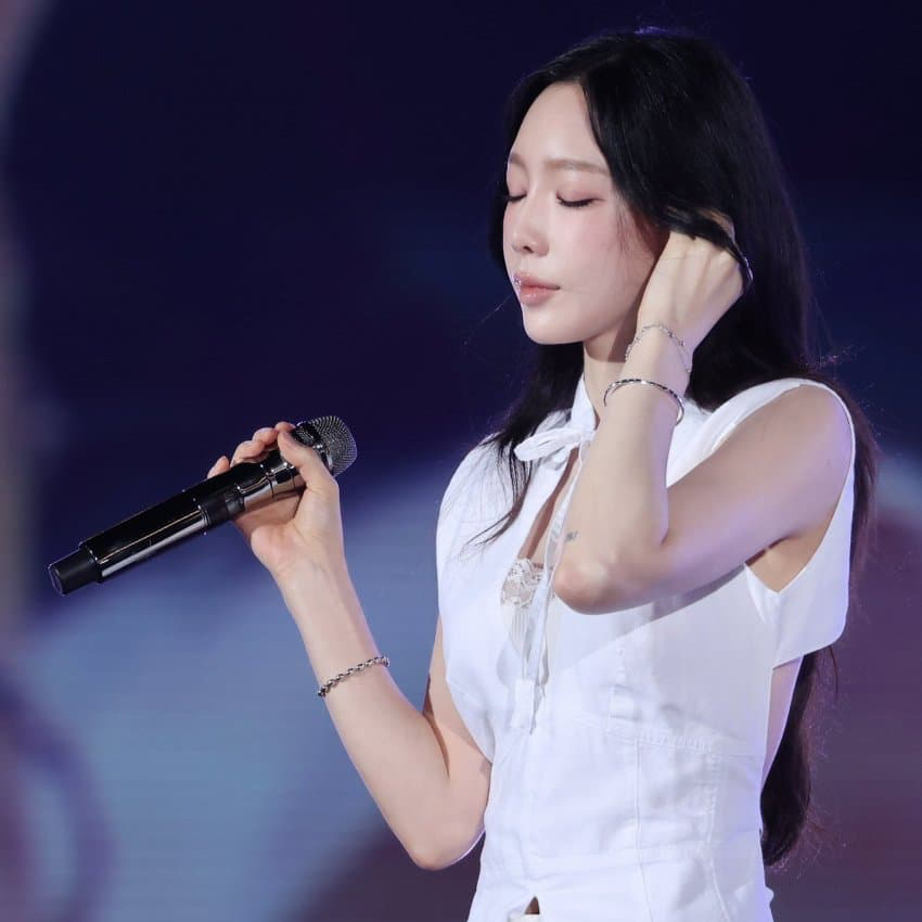 Recent activity shot of Taeyeon (Girls' Generation)