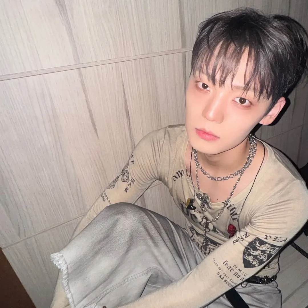 Recent activity shot of Chan (A.C.E)