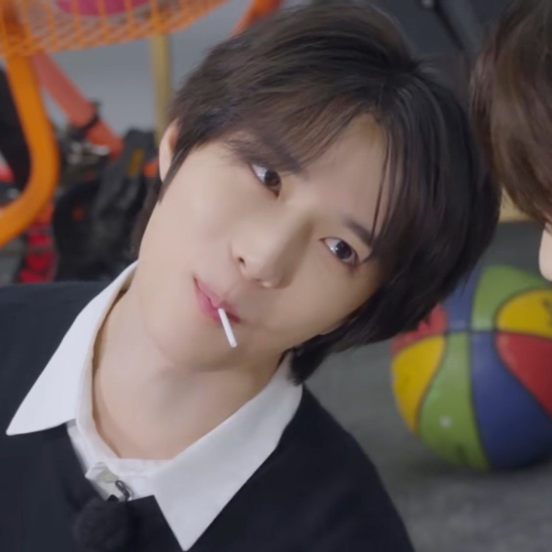 Foto aktivitas terbaru Beomgyu (TOMORROW X TOGETHER)