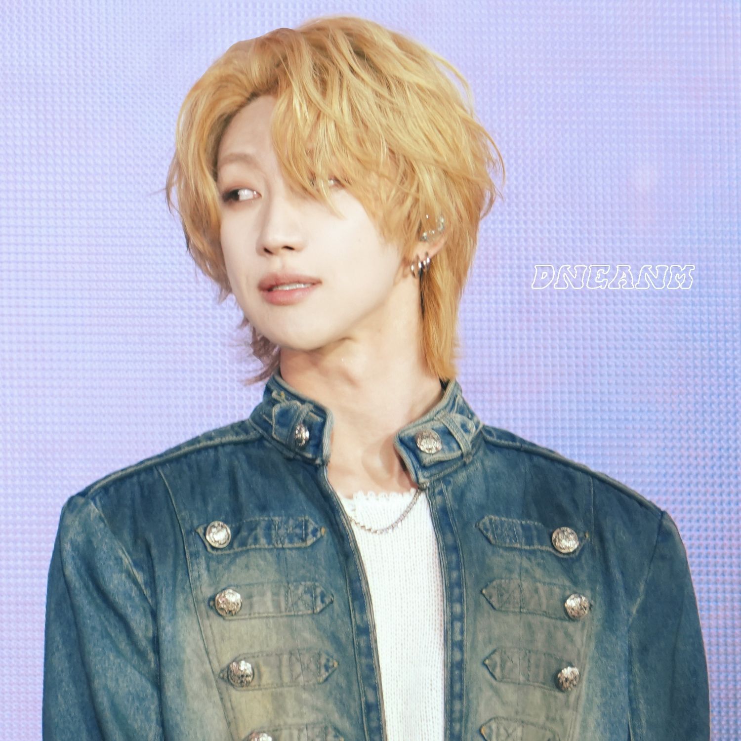 Behind-the-scenes cut of The 8 (SEVENTEEN)