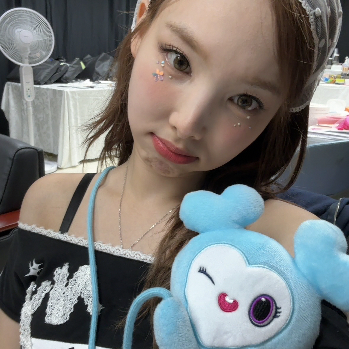 Behind-the-scenes cut of Nayeon (TWICE)