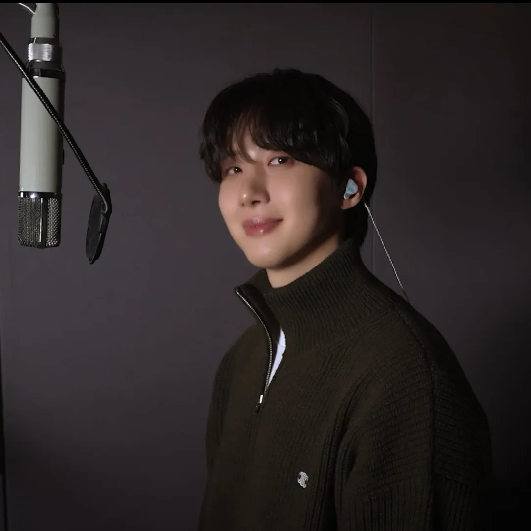 Behind-the-scenes cut of Hui (PENTAGON)