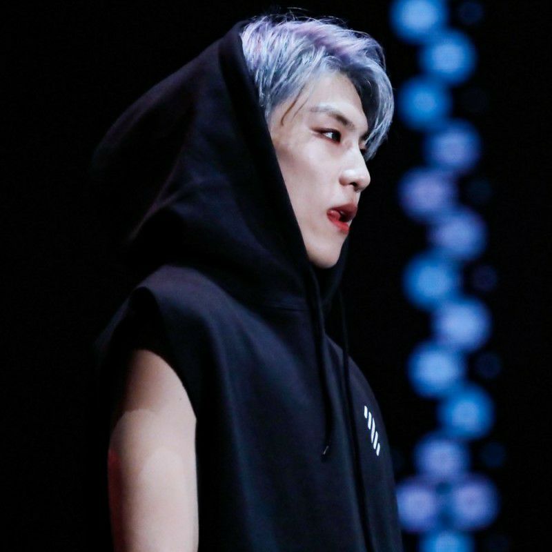 Latest photo of Park Woojin (AB6IX)