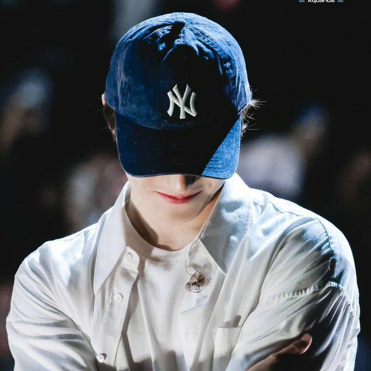 Foto aktivitas terbaru DK (SEVENTEEN)