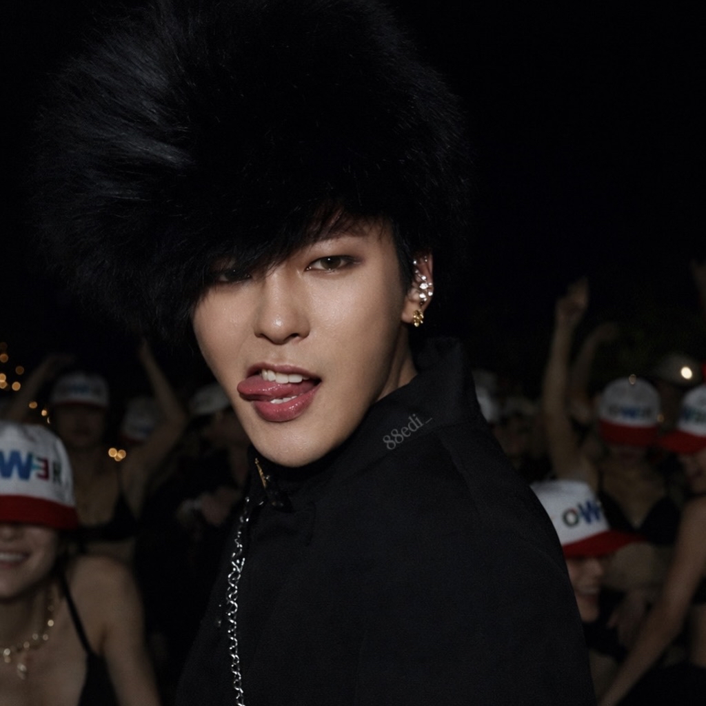 A moment captured by G-DRAGON (BIGBANG)'s fan