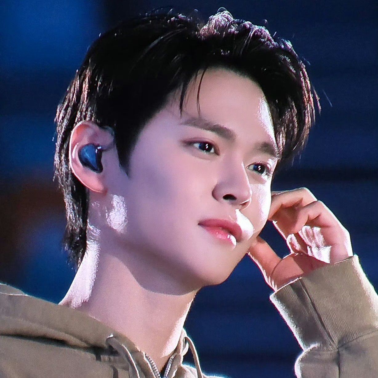 Latest photo of Eunseok (RIIZE)