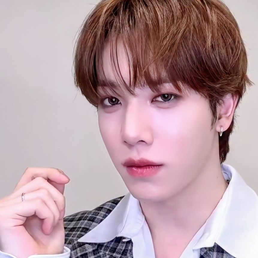 Behind-the-scenes cut of KAZUTA (n.SSign)