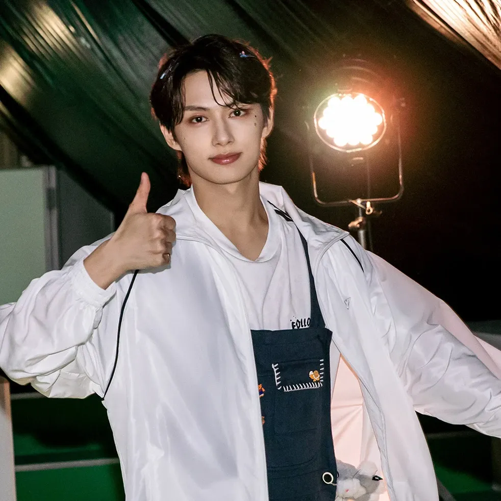 Behind-the-scenes cut of Jun (SEVENTEEN)