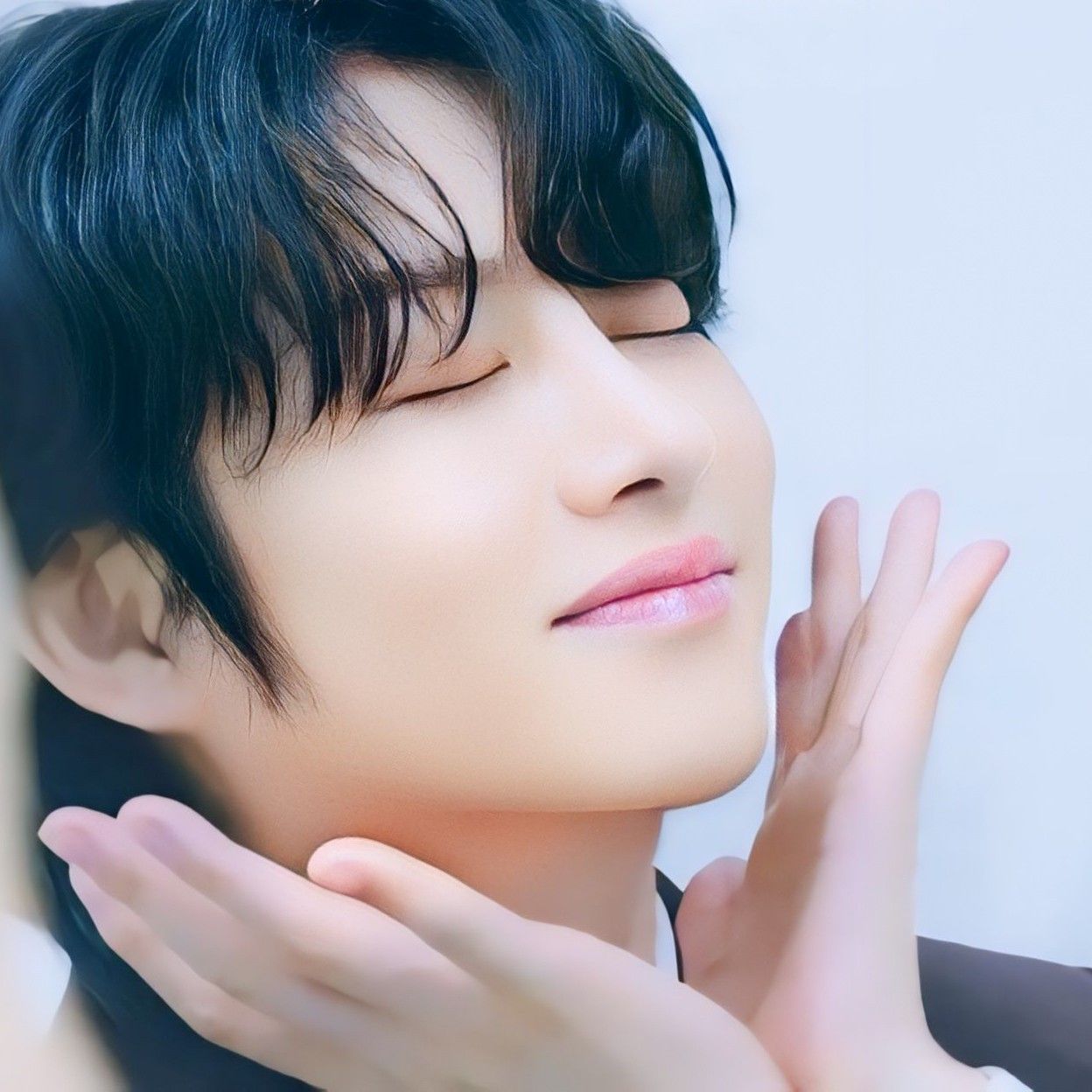 A moment captured by Heechul (Super Junior)'s fan