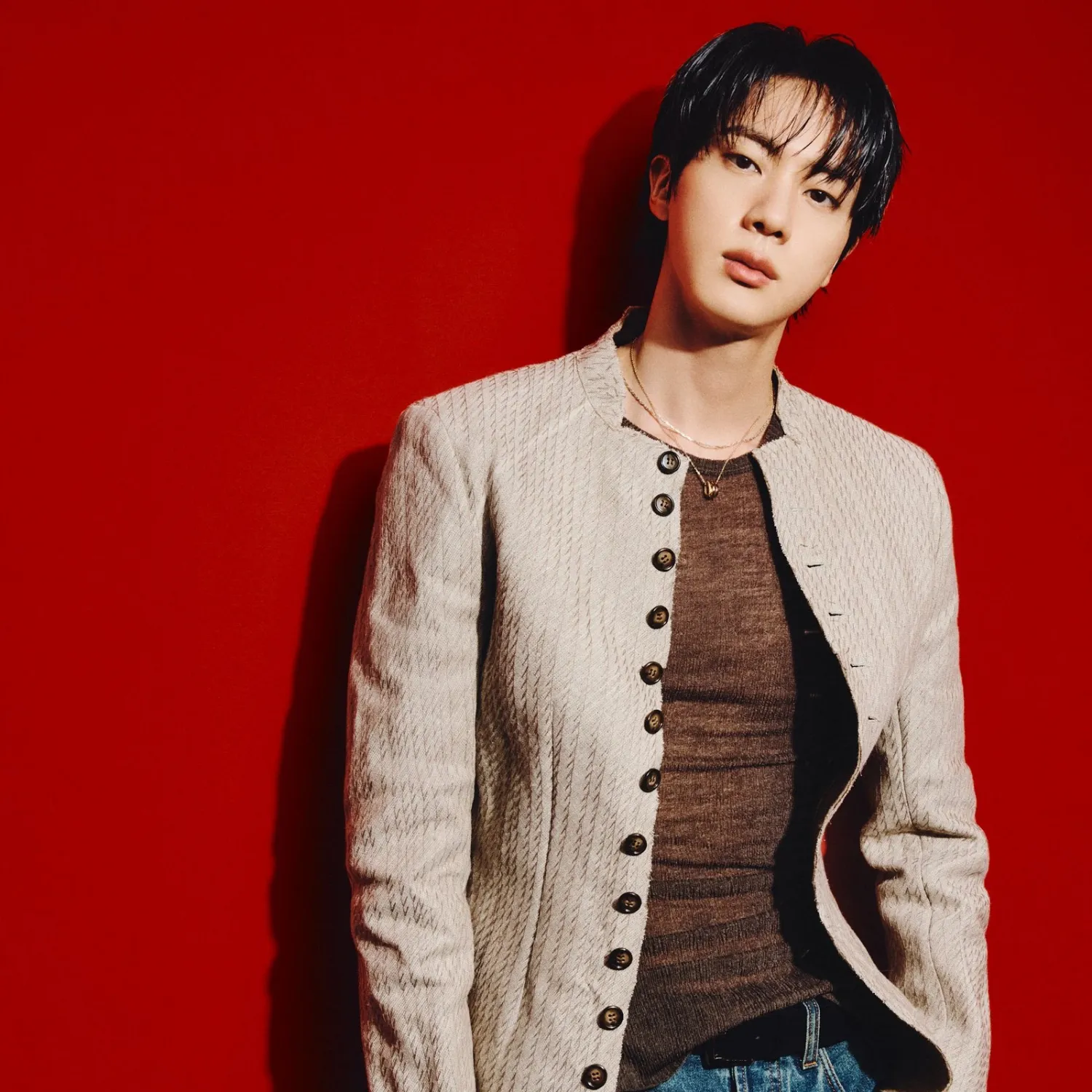Foto aktivitas terbaru Jin (BTS)