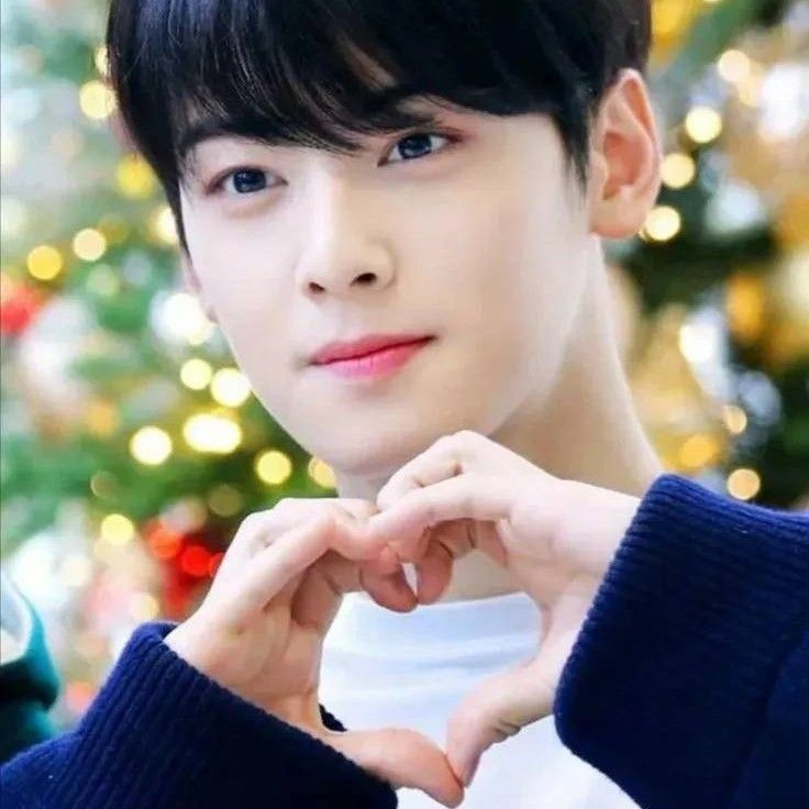 Latest photo of Eunwoo (ASTRO)