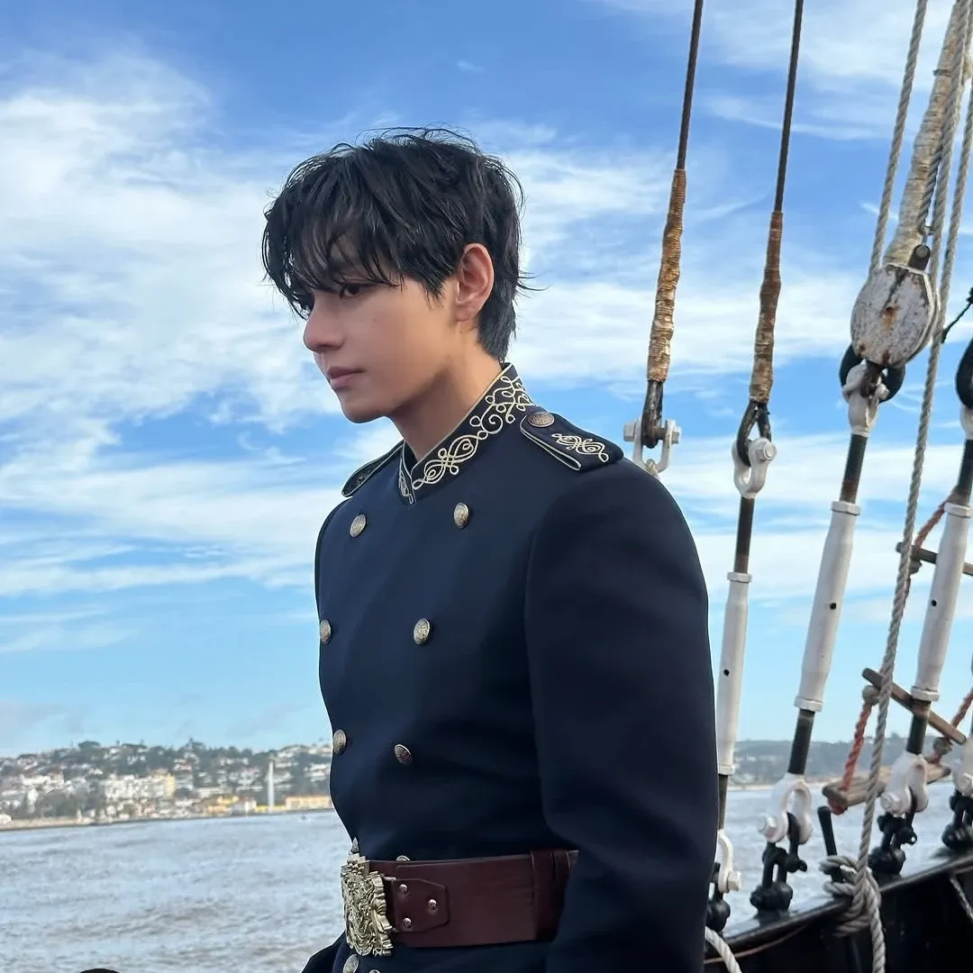 Foto aktivitas terbaru BTS