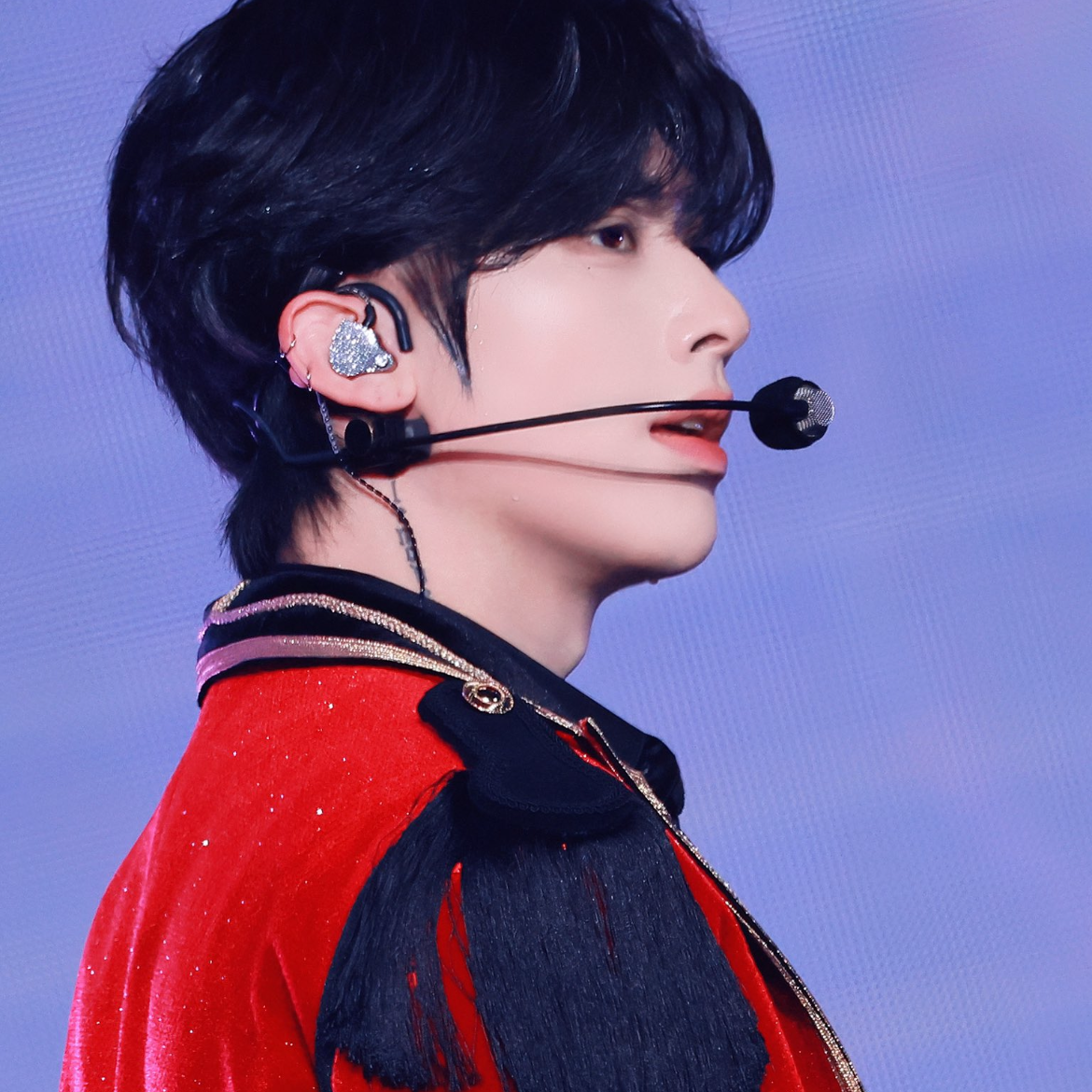 A moment captured by Ricky (ZEROBASEONE)'s fan