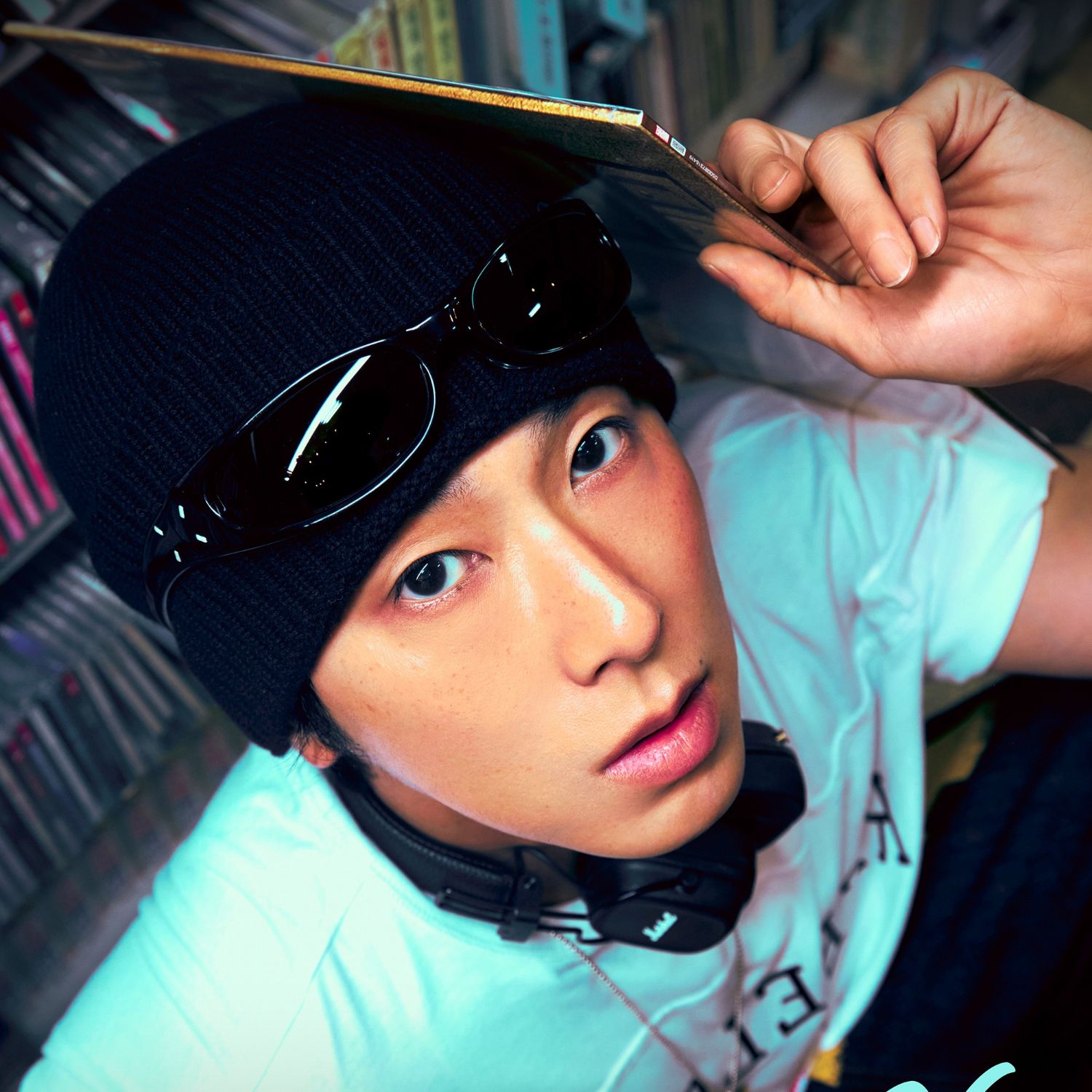 Behind-the-scenes cut of U-Know (TVXQ)