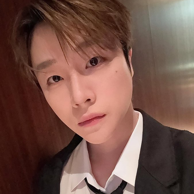 A moment captured by JAY (iKON)'s fan