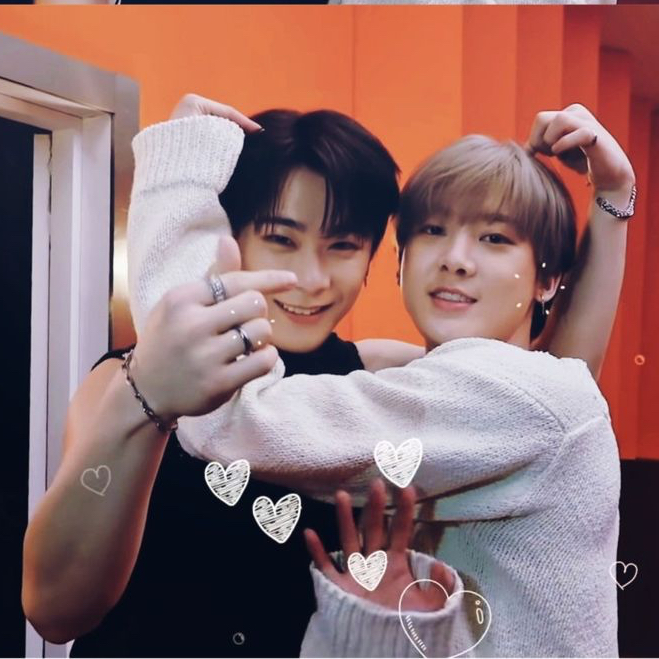 Latest photo of Moonbin (ASTRO)