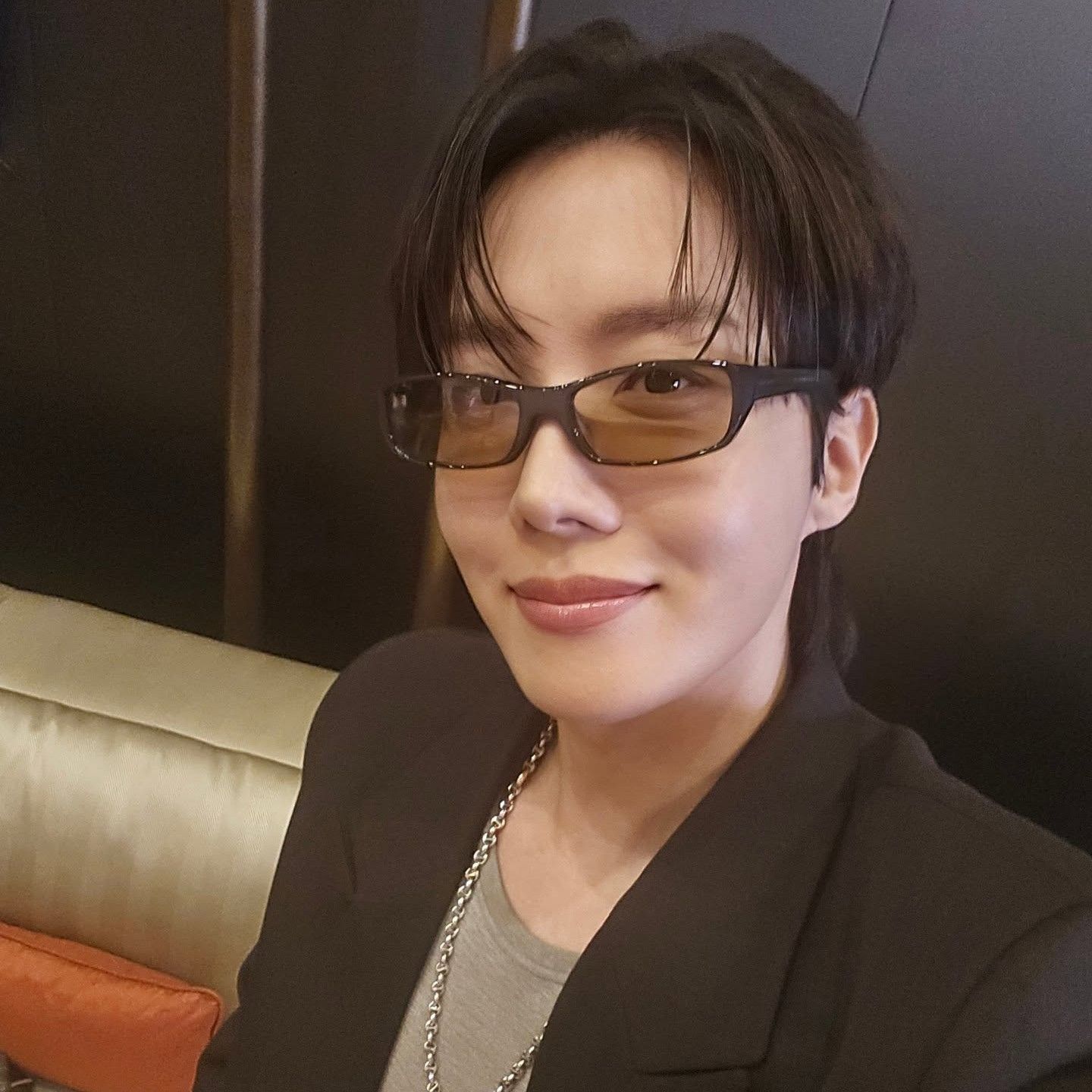 제이홉 (방탄소년단) 최근 활동샷