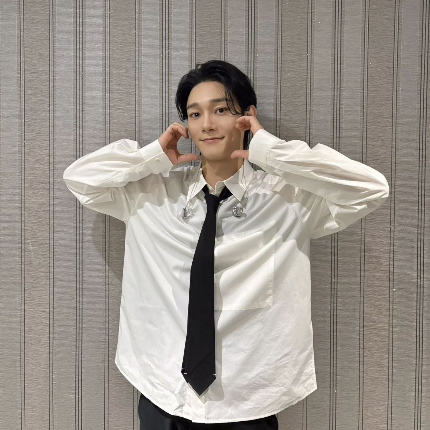 Recent activity shot of Chen (EXO)