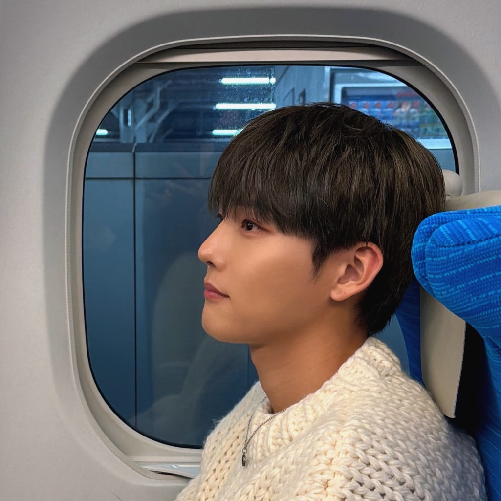 Latest photo of Seunghun (CIX)