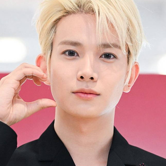 Latest photo of Evan