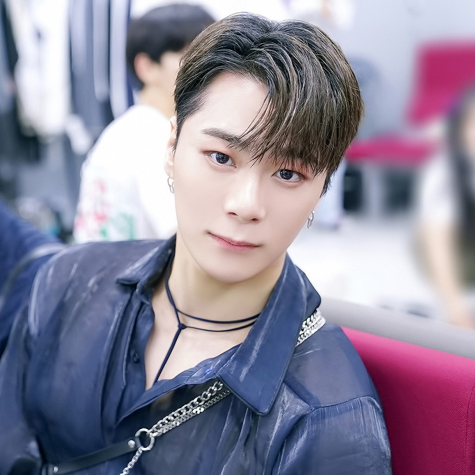 아스트로의 비하인드 컷