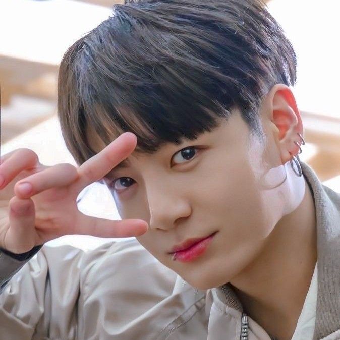 Potret di balik layar Jungkook (BTS)