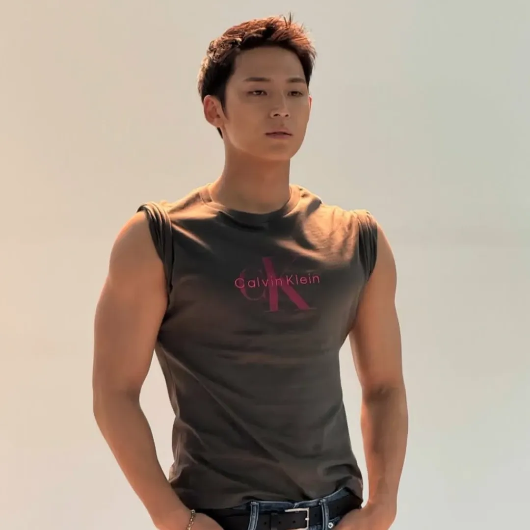 Latest photo of Mingyu (SEVENTEEN)