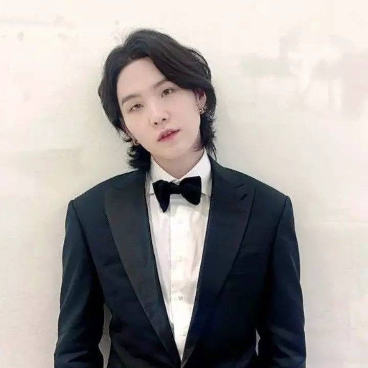 SUGA (BTS)の最新写真