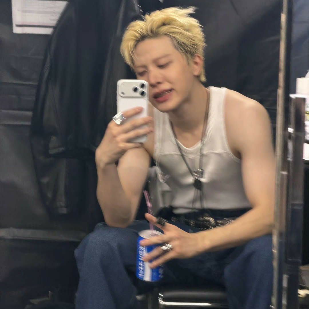 ソ・ジョンファン (TREASURE)の舞台裏ショット