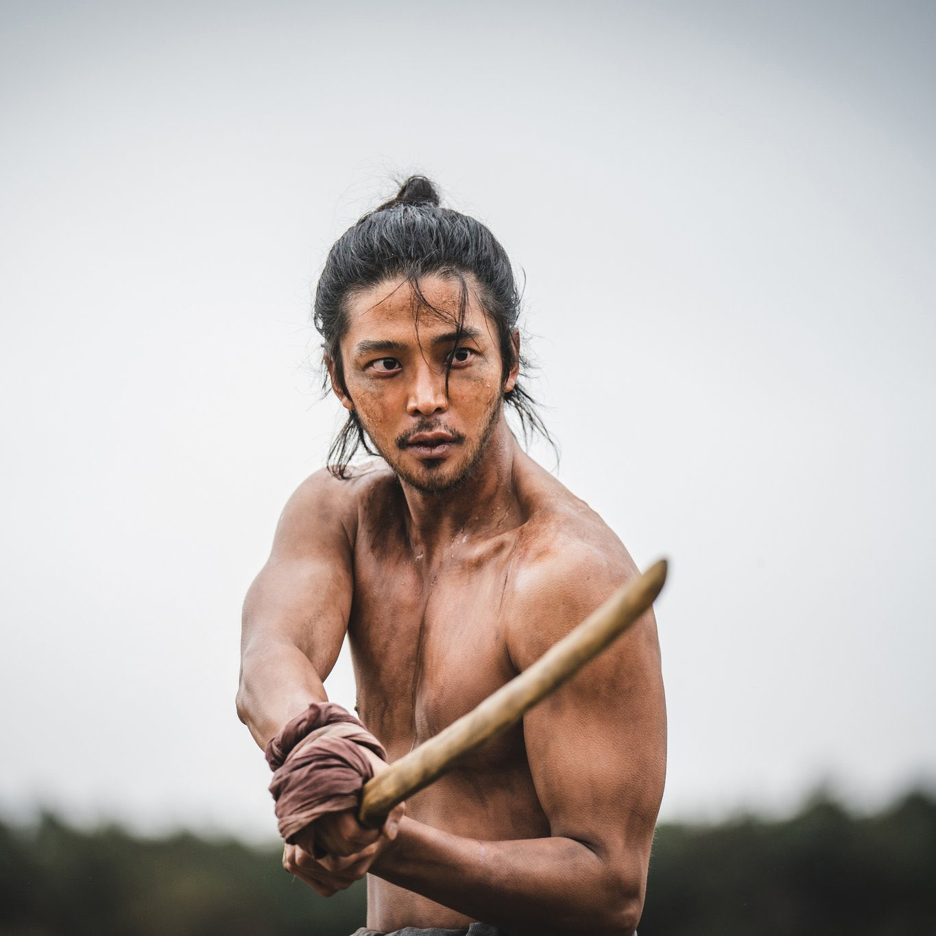 로운의 최신 사진