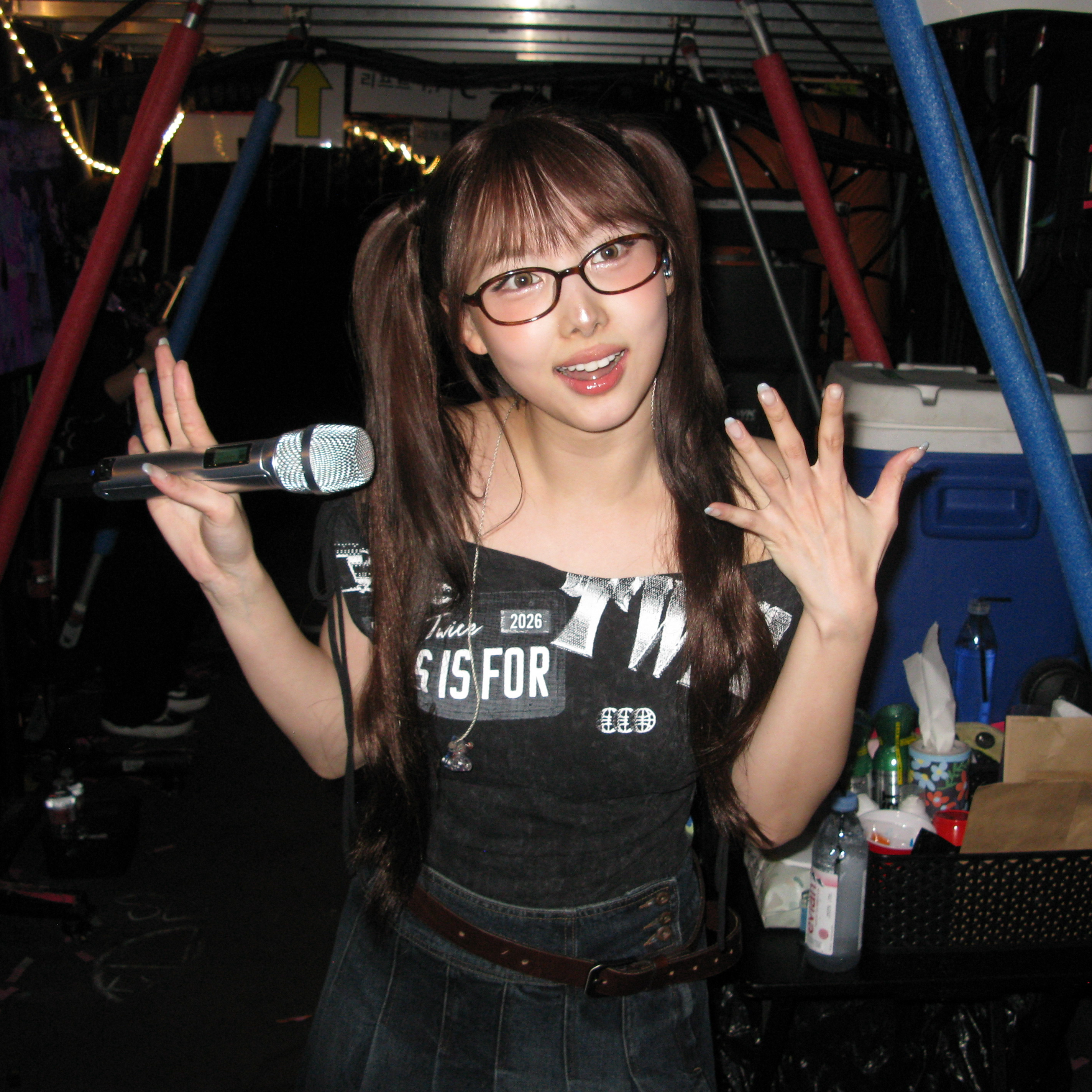 A moment captured by Nayeon (TWICE)'s fan