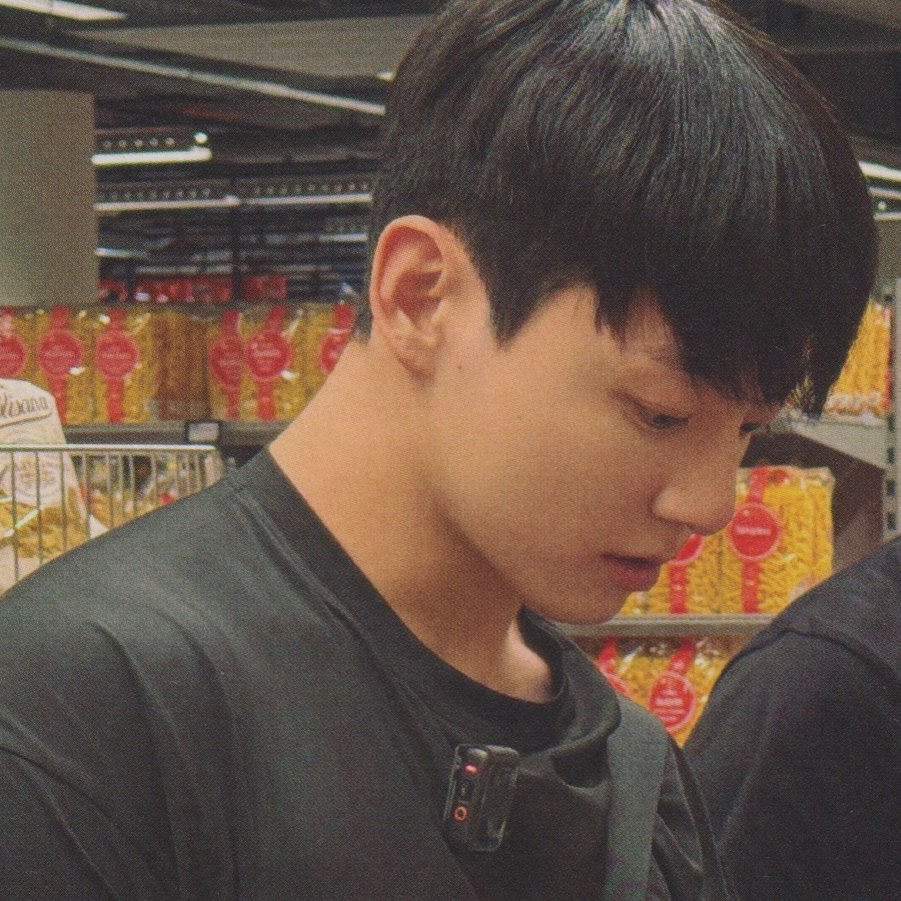 柾國 (防彈少年團)的最新照片