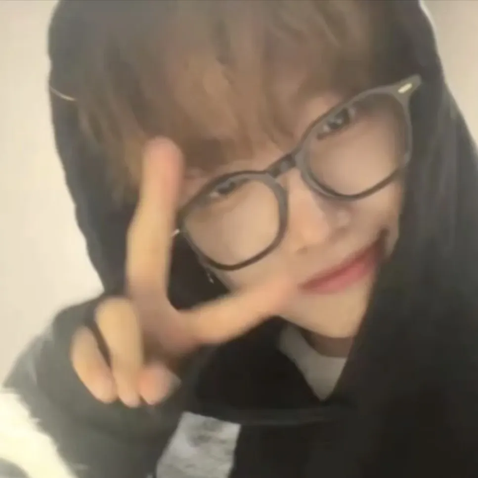 Momen yang diabadikan oleh penggemar Myeong Jaehyun (BOYNEXTDOOR)