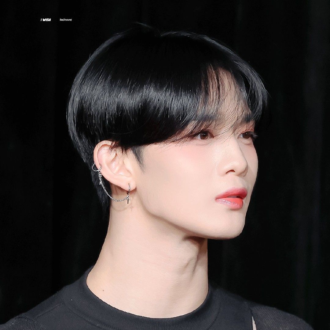 A moment captured by Bae Jinyoung's fan