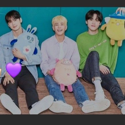 Foto aktivitas terbaru ASTRO