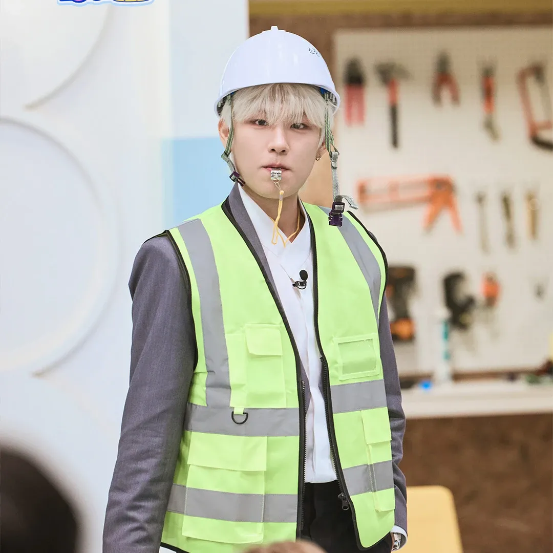 Potret di balik layar Park Woojin (AB6IX)
