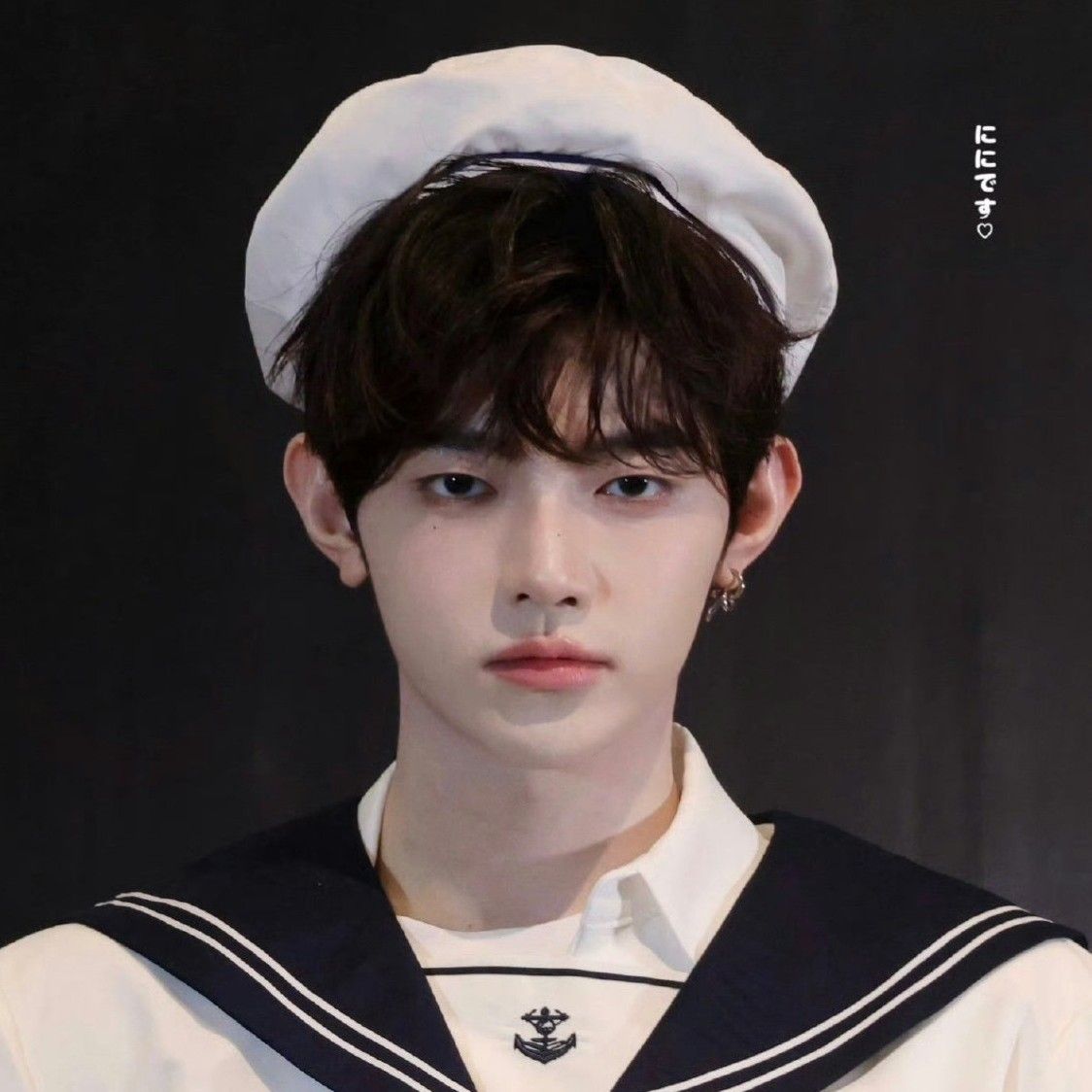 Behind-the-scenes cut of Zhang Hao