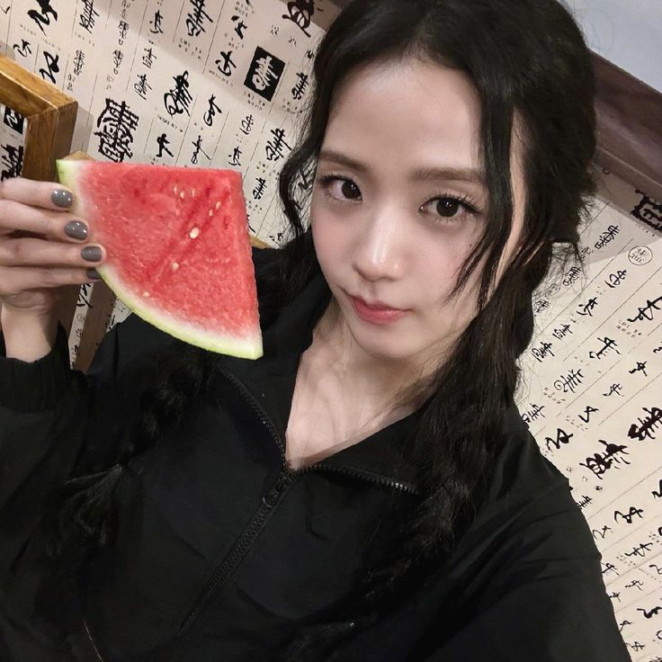 Momen yang diabadikan oleh penggemar Jisoo (BLACKPINK)