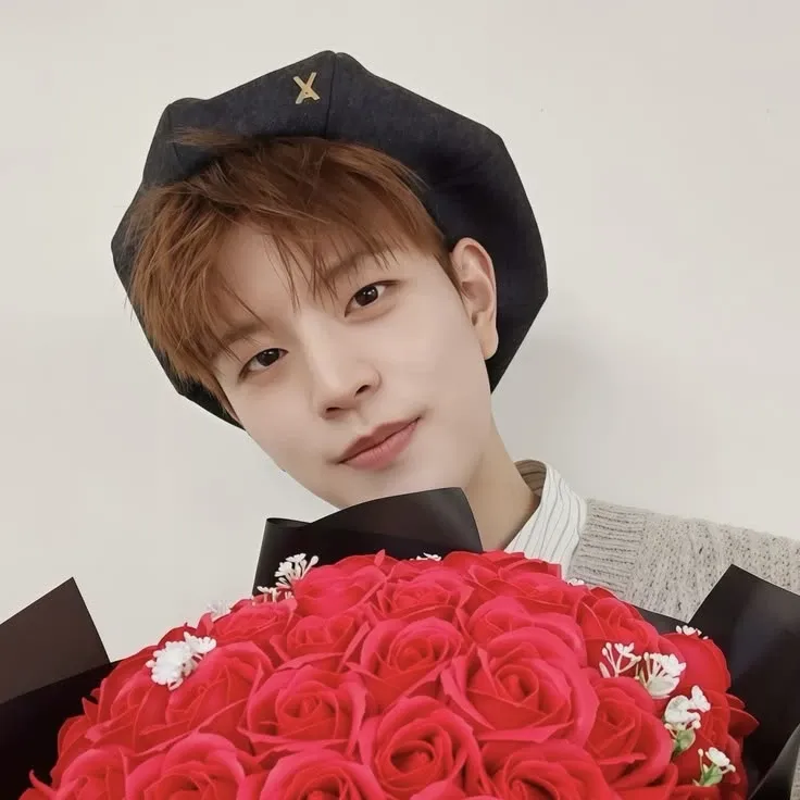 升玟 (Stray Kids)的最新活动照片