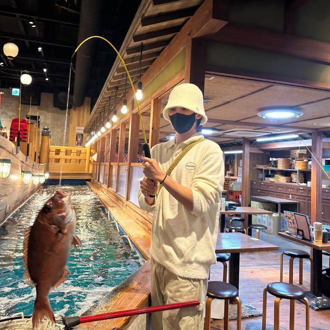 Recent activity shot of Jeonghan (SEVENTEEN)