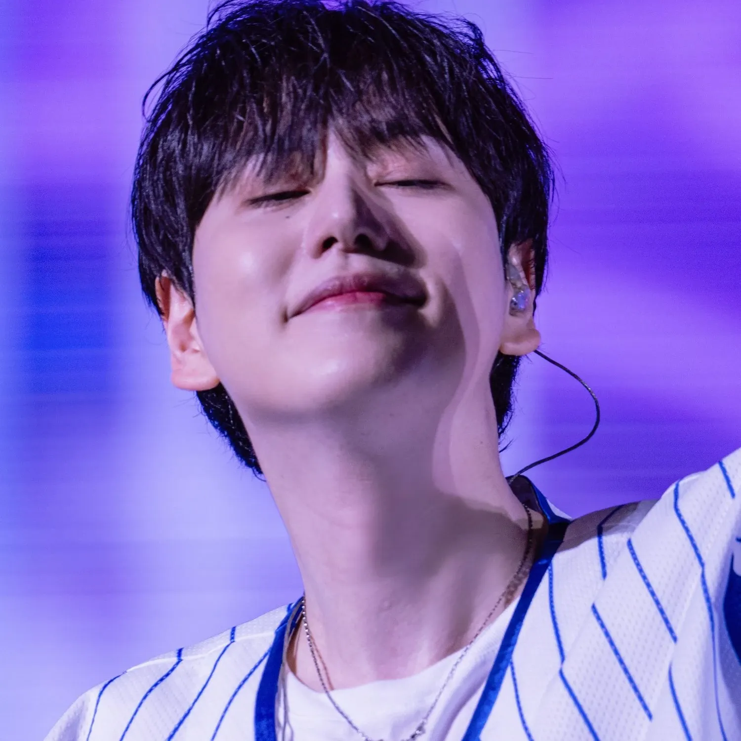 Behind-the-scenes cut of Kyuhyun (Super Junior)