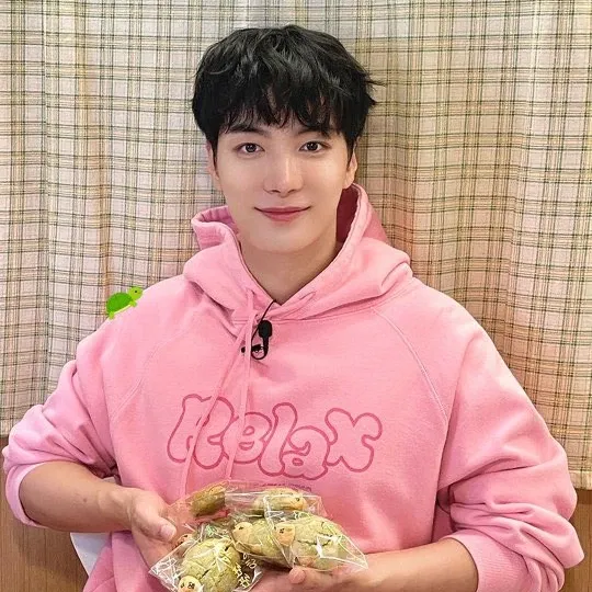 Recent activity shot of Kim Jonghyeon