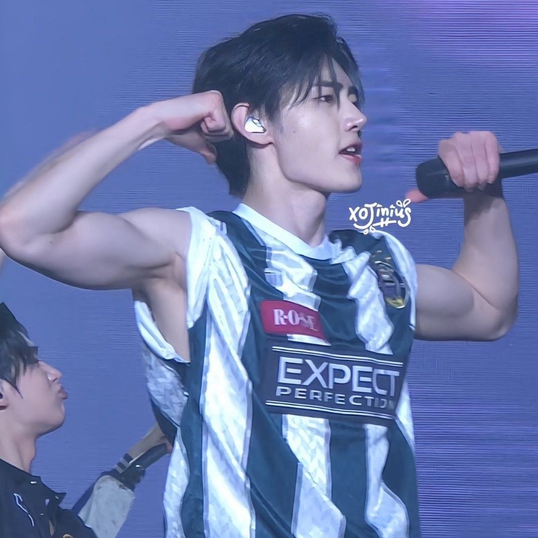 Momen yang diabadikan oleh penggemar ENHYPEN