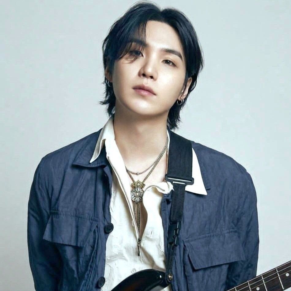 Latest photo of SUGA (BTS)