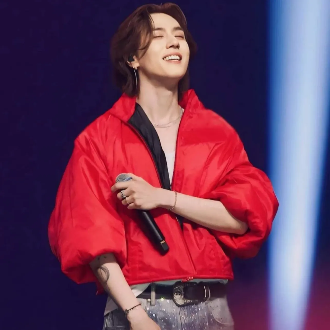 Latest photo of Yugyeom (GOT7)