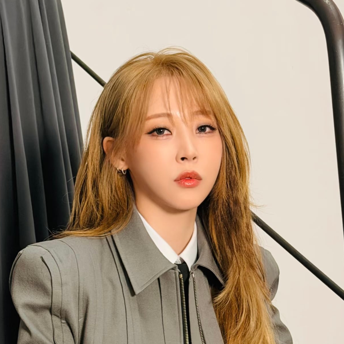 Recent activity shot of Moonbyul (MAMAMOO)